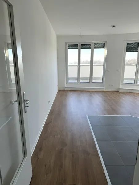 Nachmieter zum 7.9.26 für 2 Zimmerwohnung in Berlin Karlshorst — photo 1